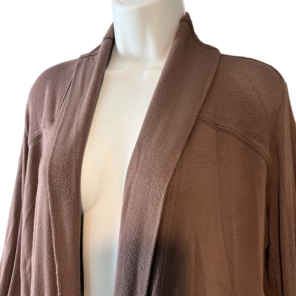 ATHLETA Cozy Soft Canopy Wrap in Nirvana Mineral Brown Cardigan Small - Picture 5 of 12